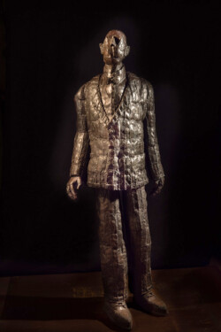 "Le docteur" fer polychrome 164x60x38cm (2001)